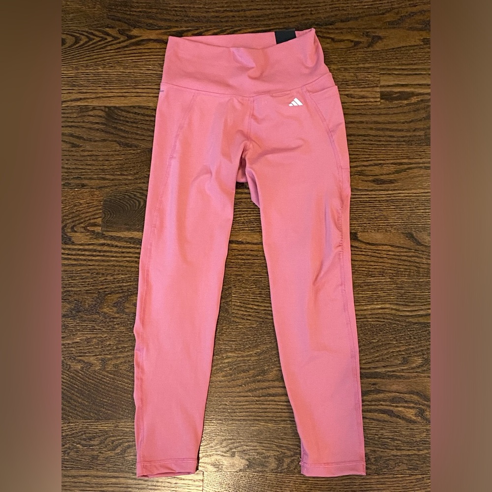 Adidas Aeroready pink cropped leggings IM1039 Size M NWT